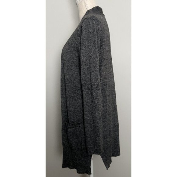 Women's Black w White Tribekka 44 Long Sleeve Cardigan w Pockets - Picture 2 of 5